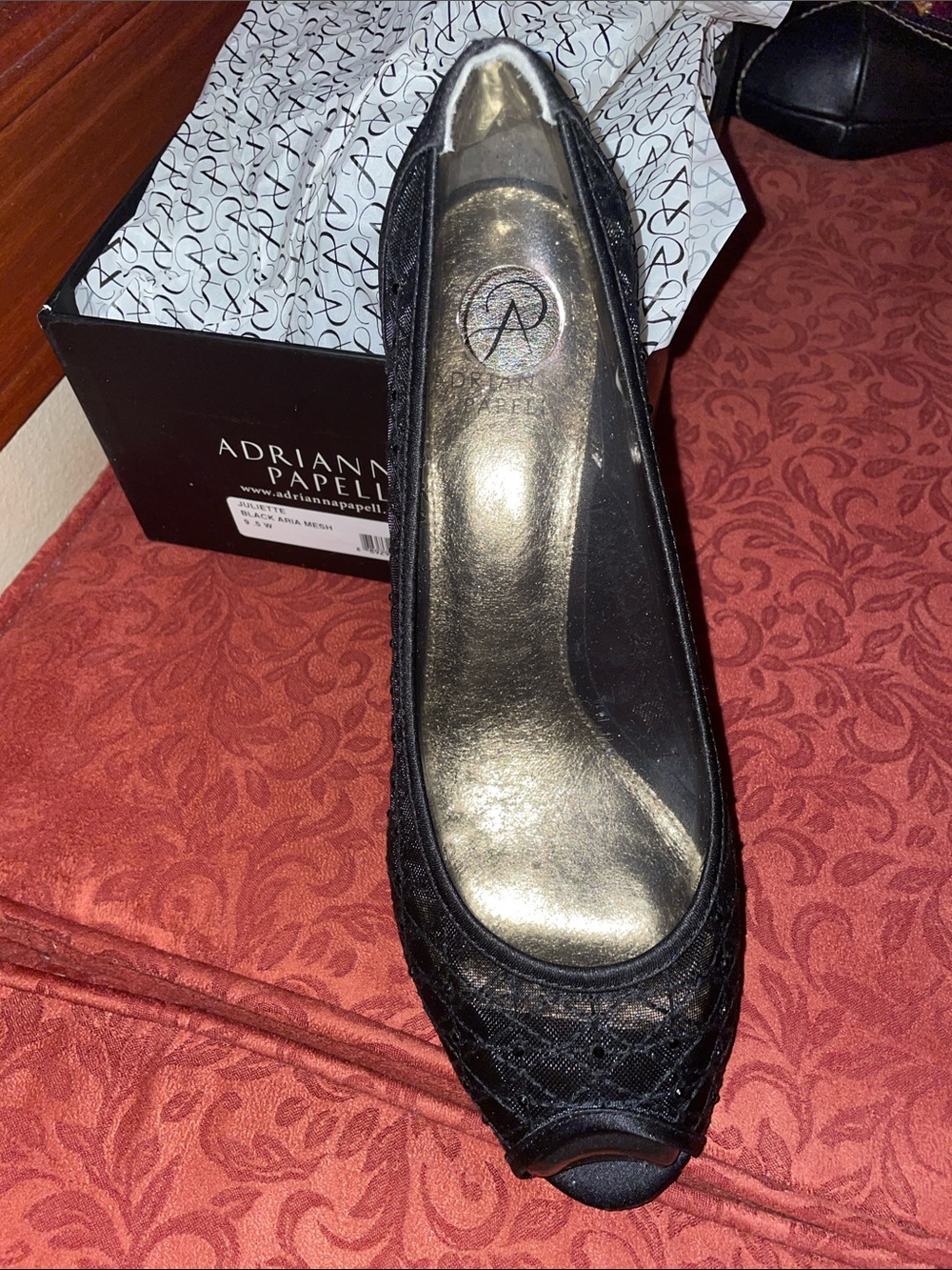 Adrianna Papell fancy mesh heels 2.5” NIB size 9.5 wide